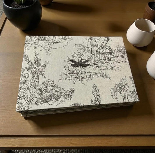 Álbum Firefly Toile De Jouy Gris